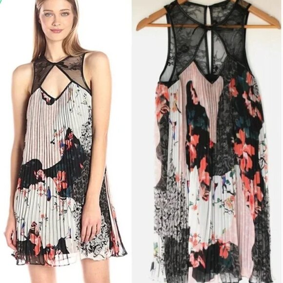 GUESS Abril Pleated Trapeze Dress M Floral Lace NEW - Picture 1 of 8